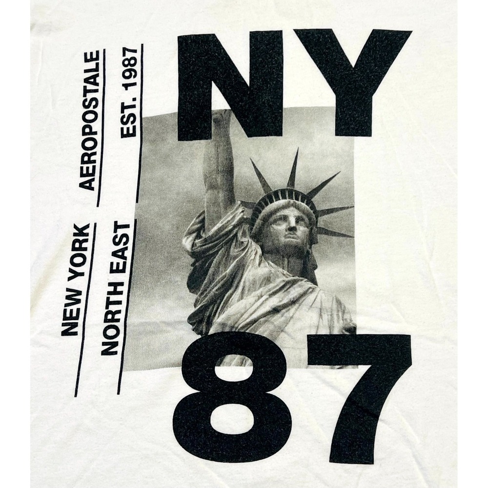 Aeropostale T Shirt Mens Small White Graphic Print NY 87 Statue Of Liberty Logo